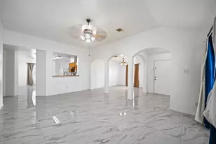8131 Golden Trace Ct, Houston, TX 77083 - Photo 20