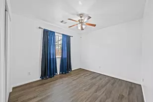 8131 Golden Trace Ct, Houston, TX 77083 - Photo 12