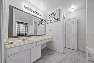 8131 Golden Trace Ct, Houston, TX 77083 - Photo 24