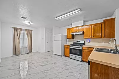 8131 Golden Trace Court, Houston, TX 77083 - Photo 20
