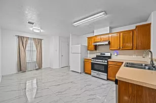 8131 Golden Trace Ct, Houston, TX 77083 - Photo 20