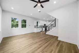 891 Lucky St, Houston, TX 77088 - Photo 10