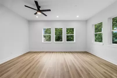 891 Lucky Street #B, Houston, TX 77088 - Photo 12