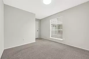 8111 Furlong Ln, Houston, TX 77071 - Photo 18