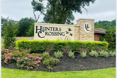 487 Hunters Crossing Drive, Sealy, TX 77474 - Photo 10
