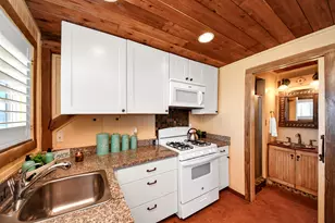 1121 6th St, San Leon, TX 77539 - Photo 34