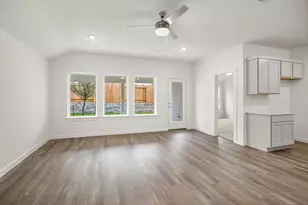 15743 Garden Ridge Dr, Montgomery, TX 77316 - Photo 6