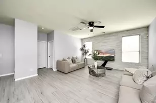 1723 Ramsay Way, Houston, TX 77051 - Photo 8