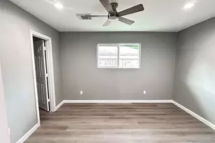 4519 Oak Shadows Dr, Houston, TX 77091 - Photo 8