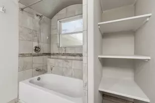 1703 Ovid St, Houston, TX 77007 - Photo 26