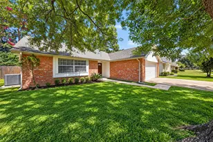 9634 Magnolia Ridge Dr, Houston, TX 77070 - Photo 2