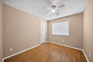 9634 Magnolia Ridge Dr, Houston, TX 77070 - Photo 14