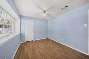 9634 Magnolia Ridge Dr, Houston, TX 77070 - Photo 18