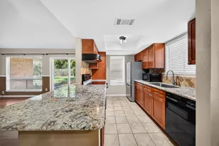 9634 Magnolia Ridge Dr, Houston, TX 77070 - Photo 8