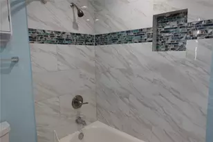 1102 Winnie St, Galveston, TX 77550 - Photo 24