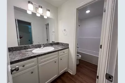 1231 Sycamore Avenue #A, Huntsville, TX 77340 - Photo 12