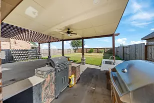 19323 S Cottonwood Green Ln, Cypress, TX 77433 - Photo 36