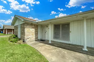 2514 16th Ave N, Texas City, TX 77590 - Photo 4