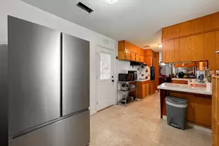 2514 16th Ave N, Texas City, TX 77590 - Photo 12
