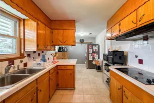 2514 16th Ave N, Texas City, TX 77590 - Photo 10