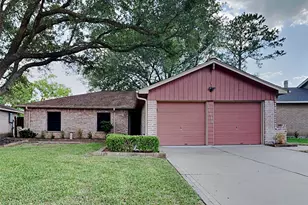 16418 Forest Bend Ave, Friendswood, TX 77546 - Photo 1