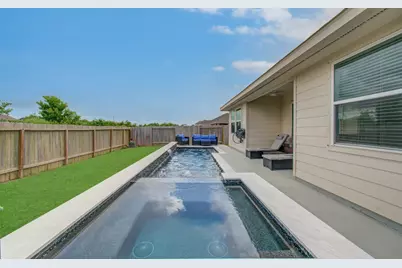 13938 South River Drive, Baytown, TX 77523 - Photo 20