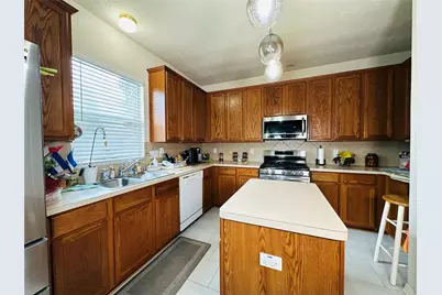 2316 Highland Crossing Drive, Conroe, TX 77304 - Photo 12