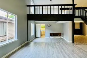 7627 Candlegreen Ln, Houston, TX 77071 - Photo 2