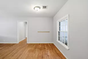 304 Baker Dr, Tomball, TX 77375 - Photo 12