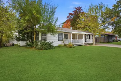 304 Baker Drive, Tomball, TX 77375 - Photo 2