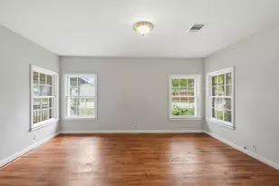 304 Baker Dr, Tomball, TX 77375 - Photo 22