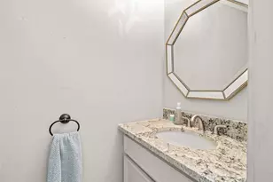 9403 Denbury Way, Houston, TX 77025 - Photo 6