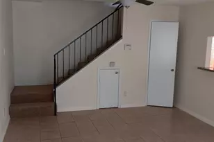 5650 Birchmont Dr, Houston, TX 77091 - Photo 2