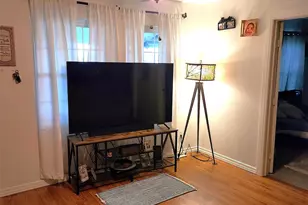 828 Robinson Rd, La Porte, TX 77571 - Photo 2