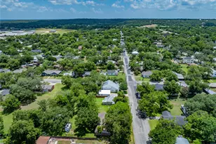 443 S Madison St, La Grange, TX 78945 - Photo 26