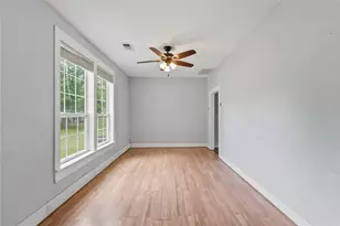 443 S Madison St, La Grange, TX 78945 - Photo 12
