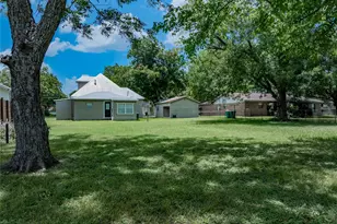 443 S Madison St, La Grange, TX 78945 - Photo 22