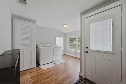 443 S Madison Street, La Grange, TX 78945 - Photo 18