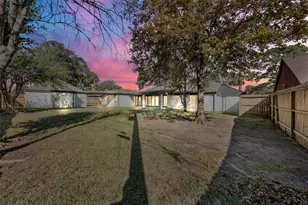 5117 Ashwood Dr, Baytown, TX 77521 - Photo 40