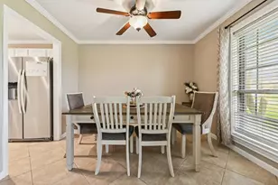 13917 Country Side St, Santa Fe, TX 77517 - Photo 8