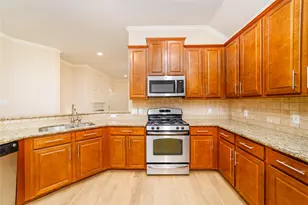 24446 Silverton Valley Ln, Katy, TX 77494 - Photo 10