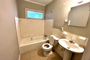 818 3rd Ave N, Texas City, TX 77590 - Photo 10