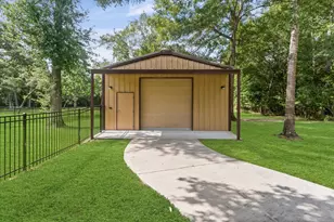 16711 Mustang Trail Dr, Magnolia, TX 77355 - Photo 24