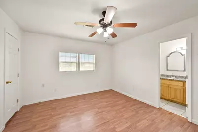 214 Schilling Street, Baytown, TX 77520 - Photo 14