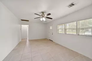 214 Schilling St, Baytown, TX 77520 - Photo 12