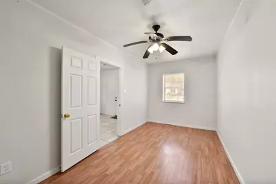 214 Schilling Street, Baytown, TX 77520 - Photo 24