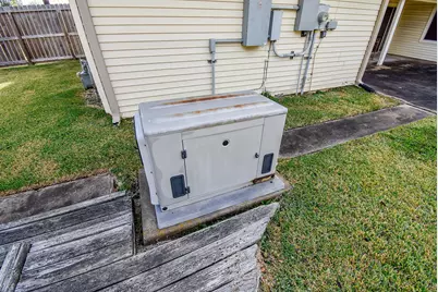 12102 Monticeto Lane, Meadows Place, TX 77477 - Photo 20