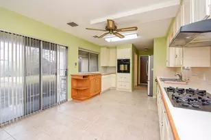 12102 Monticeto Ln, Meadows Place, TX 77477 - Photo 8