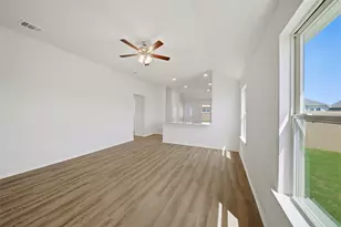 137 Cotton Cv, Snook, TX 77879 - Photo 10