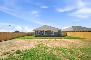 137 Cotton Cv, Snook, TX 77879 - Photo 28